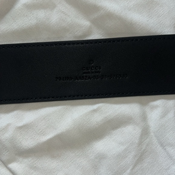 GUCCI MENS WIDE BELT WITH INTERLOCKING G BUCKLE NWT - Picture 7 of 7